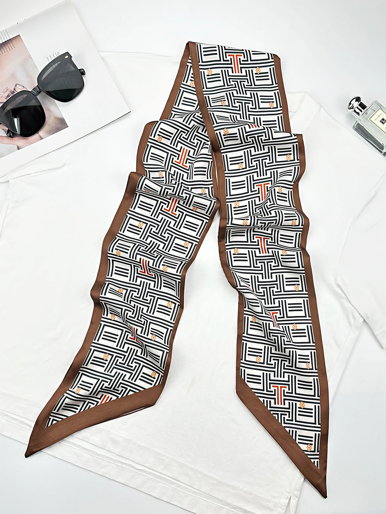 Sciarpe di seta magre con geom - Ribbon Wired Satin recensione e prezzo