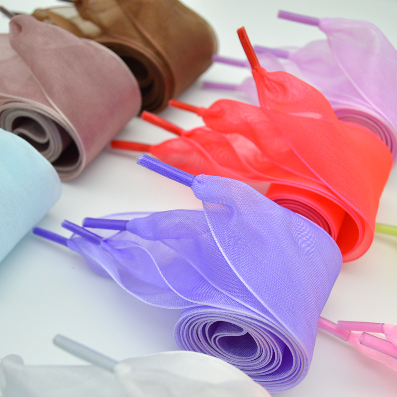 1 Paio di Lacci per Scarpe in  - Ribbon Wired Satin recensione e prezzo